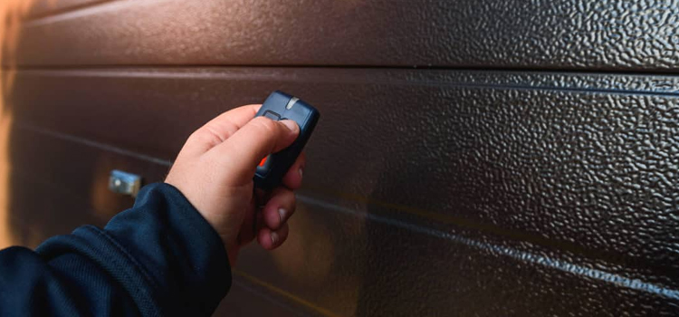 automatic door opener with remote control in Wildomar